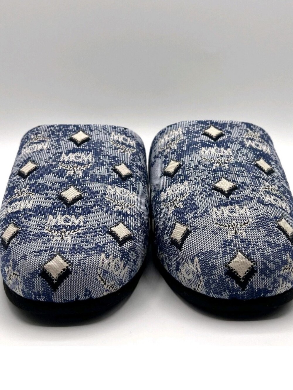 MCM Unisex Blue Monogram Denim Room Slippers / NEW! - Picture 3 of 6